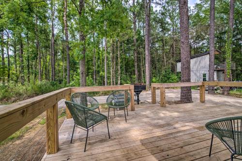 2 Mi to MSU Chic Tiny Home Retreat! in Starkville 2 Mi to MSU Chic Tiny Home Retreat! in Starkville