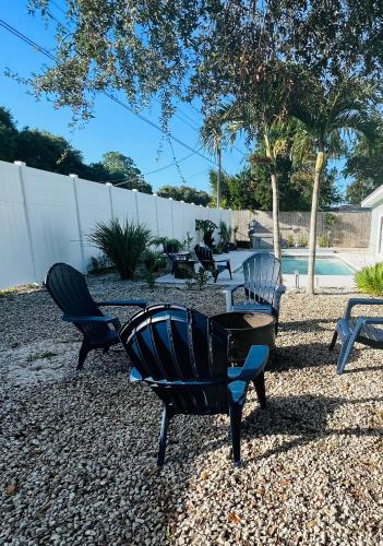 Pool, Hot tub, Close to Beaches, Shopping, More! in Osprey (FL) Pool, Hot tub, Close to Beaches, Shopping, More! in Osprey (FL)