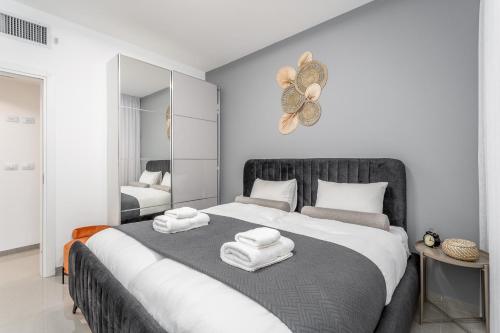 Haneviim Boutique - Mamilla Area sea-u jerusalem