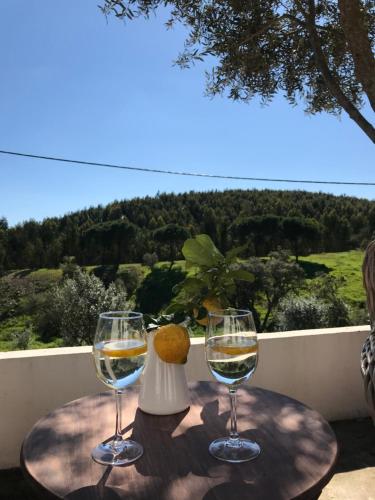 Monte do Pereiro in ซานเตียโก โด คาเซม Monte do Pereiro in ซานเตียโก โด คาเซม