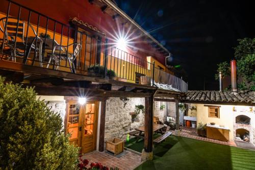 La Mora Cantana in Castrojeriz La Mora Cantana in Castrojeriz