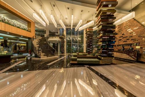 ทัศนียภาพภายนอกโรงแรม, ฮอลิเดย์ อินน์ ชิการัง จาบาเบกา บาย IHG (Holiday Inn Cikarang Jababeka By IHG) in ซิคารัง ทัศนียภาพภายนอกโรงแรม, ฮอลิเดย์ อินน์ ชิการัง จาบาเบกา บาย IHG (Holiday Inn Cikarang Jababeka By IHG) in ซิคารัง