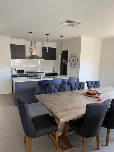 ห้องครัว, Wodonga House Huon hill in วอดองก้า ห้องครัว, Wodonga House Huon hill in วอดองก้า