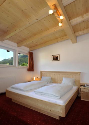 This photo about Hotel Post shared on HyHotel.com