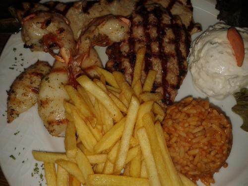 Food and beverages, Syrtaki bei Nikos in Schopfloch Food and beverages, Syrtaki bei Nikos in Schopfloch