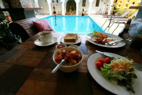 Food and beverages, Riad Hua Hin Hotel near Takiab Mountain Food and beverages, Riad Hua Hin Hotel near Takiab Mountain