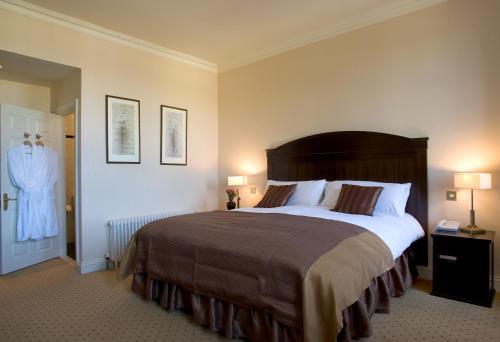 Baileys Hotel Cashel in קאשל Baileys Hotel Cashel in קאשל