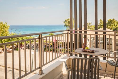 ระเบียง/ชานเรือน, Skala Hotel in สกาลา ระเบียง/ชานเรือน, Skala Hotel in สกาลา