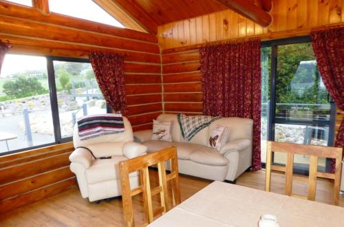 This photo about Windermere Cabins shared on HyHotel.com