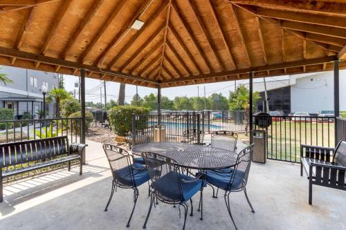 Facilities, Comfort Suites Kingwood Houston North in Kingwood Facilities, Comfort Suites Kingwood Houston North in Kingwood