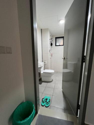 Bathroom, Dsistyle home- Muslim only in Sentul Bathroom, Dsistyle home- Muslim only in Sentul