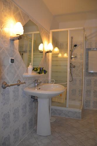 Fürdőszoba, Gosciniec Podkowa in Włodawa Fürdőszoba, Gosciniec Podkowa in Włodawa