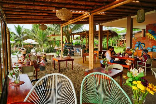 Restaurante, Hotel Kundalini in Montañita Restaurante, Hotel Kundalini in Montañita