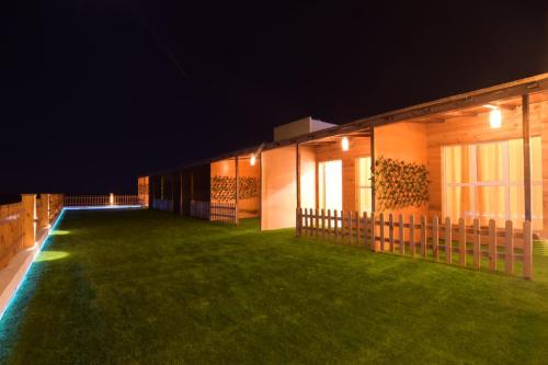 السكون لبيوت الضيافة و شاليه AL Sukun For Guest Houses & Chalet in Sur السكون لبيوت الضيافة و شاليه AL Sukun For Guest Houses & Chalet in Sur