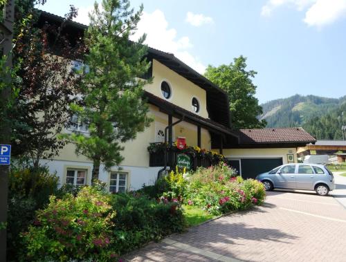 Kert, Apartments Geistlinger in Flachau Kert, Apartments Geistlinger in Flachau