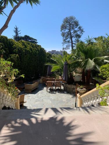 Garden, Hotel Alexandra - Boutique Hotel in Le Fournel Garden, Hotel Alexandra - Boutique Hotel in Le Fournel