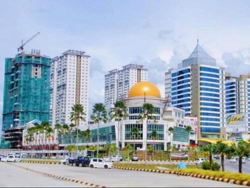 One Borneo Condominium 3bedroom with pool in 1 Borneo One Borneo Condominium 3bedroom with pool in 1 Borneo