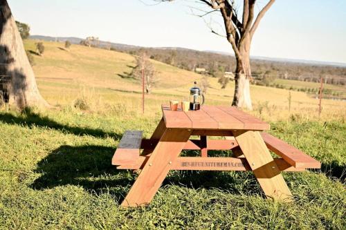 Southern Highlands Accommodation, Pet Friendly, Sleeps 6 in High Range Southern Highlands Accommodation, Pet Friendly, Sleeps 6 in High Range