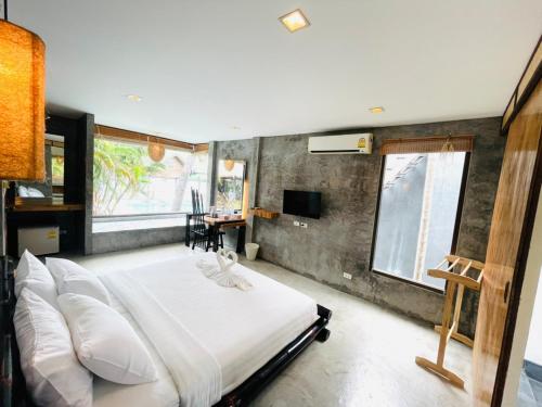 The Sea Resort, Haad Rin in Ko Pha-ngan The Sea Resort, Haad Rin in Ko Pha-ngan