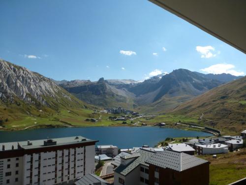 Appartement skis aux pieds, balcon, 6 pers, Tignes Le Lac - FR-1-502-405 in Tignes Le Lac Appartement skis aux pieds, balcon, 6 pers, Tignes Le Lac - FR-1-502-405 in Tignes Le Lac