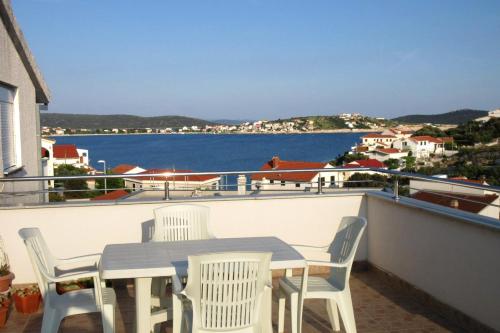 Terraza/balcón, Apartments by the sea Cove Ostricka luka, Rogoznica - 11451 in Rogoznica Terraza/balcón, Apartments by the sea Cove Ostricka luka, Rogoznica - 11451 in Rogoznica