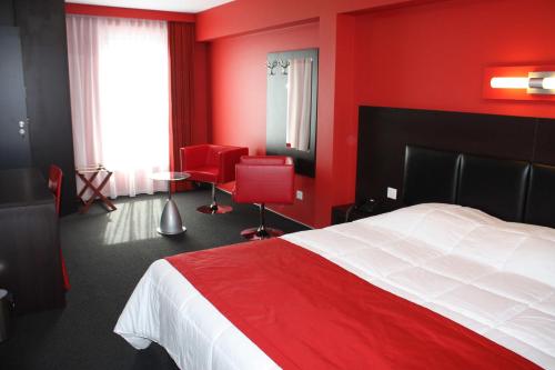 طعام و مشروبات, فندق لا لوف (Hotel La Louve) in La Louviere طعام و مشروبات, فندق لا لوف (Hotel La Louve) in La Louviere