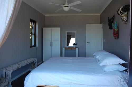 Cape Paradise Lodge and Apartments