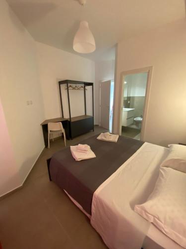 AEROPORTO KATANE ROOMS in Fontanarossa AEROPORTO KATANE ROOMS in Fontanarossa
