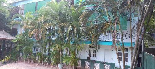 Shady transit hotel in Negombo Shady transit hotel in Negombo