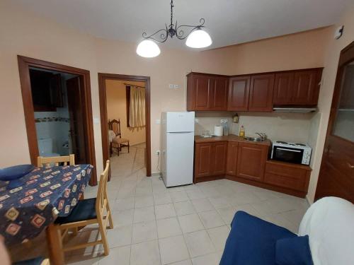 Villas El Paradiso near Syros Island National Airport Villas El Paradiso near Syros Island National Airport