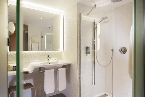 This photo about Oceania Paris Roissy CDG shared on HyHotel.com