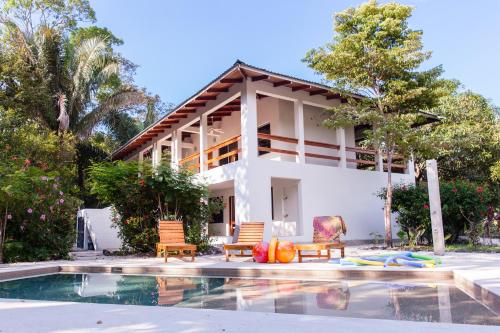 Casa Rosada Nosara 
Casa Rosada Nosara