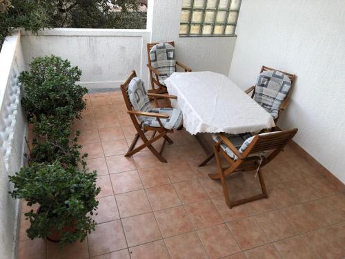 Erkély/terasz, Apartment Barbat 16723b in Rab Erkély/terasz, Apartment Barbat 16723b in Rab