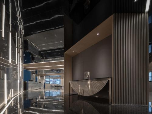 Lobby, Holiday Inn Express Shanghai Qingpu New City By IHG in Qingpu and Zhujiajiao Lobby, Holiday Inn Express Shanghai Qingpu New City By IHG in Qingpu and Zhujiajiao