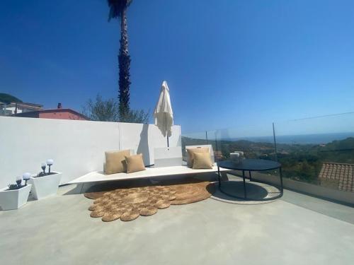 Ece Golden Villa Amazing 4 bedroom vila with pool in Alella Ece Golden Villa Amazing 4 bedroom vila with pool in Alella