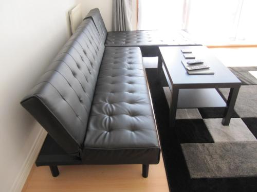 Amazing 2 Bedroom Cottage Apartment with Free Private Parking, Free Netflix and Free Wi-Fi near Hampden Park Amazing 2 Bedroom Cottage Apartment with Free Private Parking, Free Netflix and Free Wi-Fi near Hampden Park