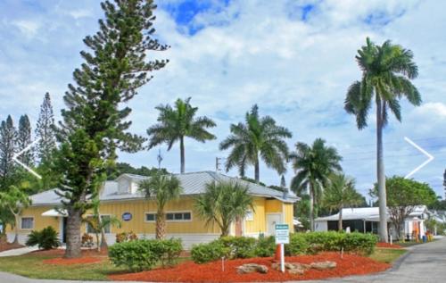 NEW Fort Myers Beach RV Resort 2 Bedroom 1 Bath in Harlem Heights NEW Fort Myers Beach RV Resort 2 Bedroom 1 Bath in Harlem Heights