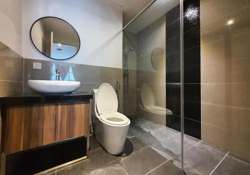 Bangsar Kerinchi LRT.FREE Parking.2 King Beds.4pax near Pantai Dalam Bangsar Kerinchi LRT.FREE Parking.2 King Beds.4pax near Pantai Dalam
