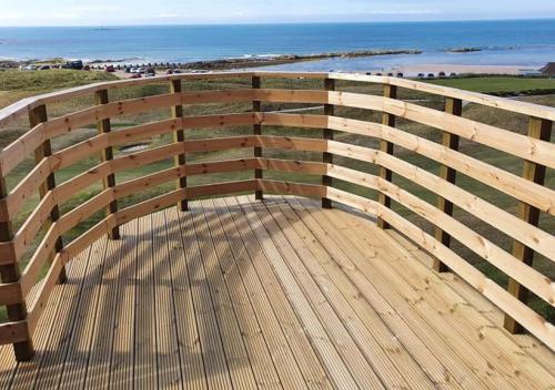 Balkon/terasa, GOLF View Hotel & Macintosh Restaurant in Lossiemouth Balkon/terasa, GOLF View Hotel & Macintosh Restaurant in Lossiemouth