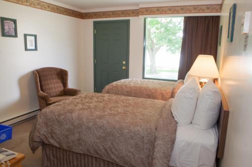 This photo about The Lakeside Resort shared on HyHotel.com