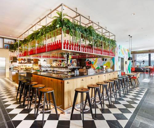 바/라운지, citizenM Miami Brickell in 마이애미 (FL) 바/라운지, citizenM Miami Brickell in 마이애미 (FL)