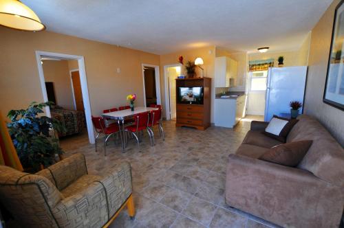 在meiguo.com看到的Nantucket Inn & Suites的介绍图片