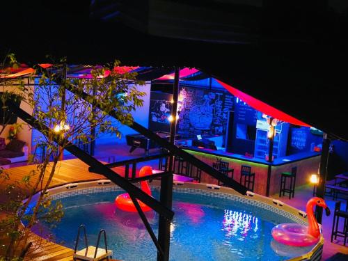 Úszómedence, Wild Ones Hostel in Thonburi Úszómedence, Wild Ones Hostel in Thonburi