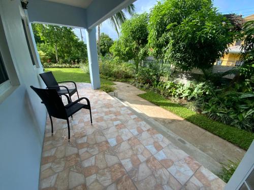 Balcony/terrace, Marveys Place Apartment in Ciceron Balcony/terrace, Marveys Place Apartment in Ciceron