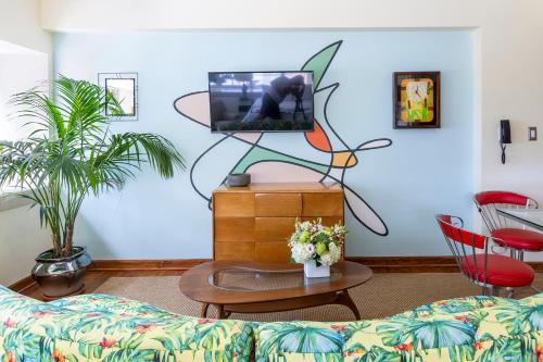 Pelican Hotel