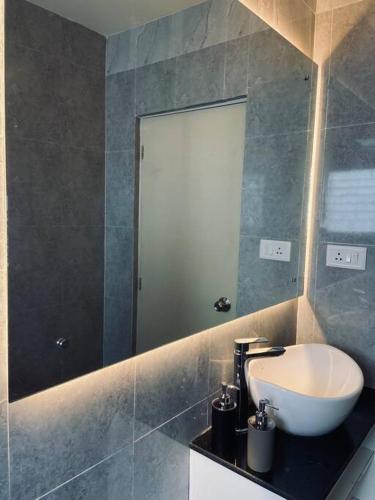 SunsetHomes A luxurious studio apartment in Imphal SunsetHomes A luxurious studio apartment in Imphal