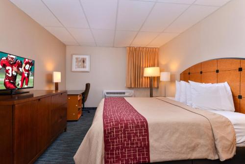 Red Roof Inn Chambersburg in Чемберсберг (Пенсильванія) Red Roof Inn Chambersburg in Чемберсберг (Пенсильванія)