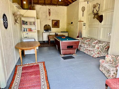 Cozy Cottage. Close to beach & woodland walks in Colinsburgh Cozy Cottage. Close to beach & woodland walks in Colinsburgh