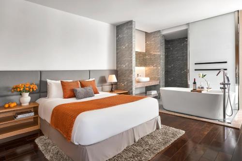 Oakwood Hotel & Apartments Saigon in Bình Thạnh Oakwood Hotel & Apartments Saigon in Bình Thạnh