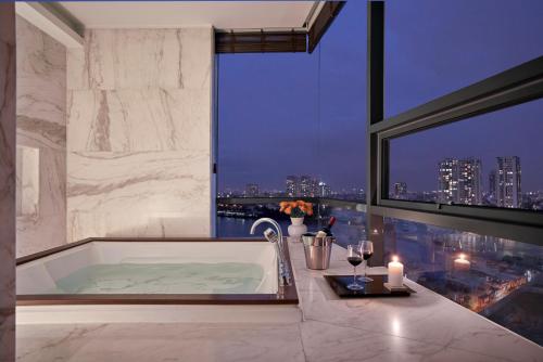 View, Oakwood Hotel & Apartments Saigon in Ho Chi Minh City View, Oakwood Hotel & Apartments Saigon in Ho Chi Minh City